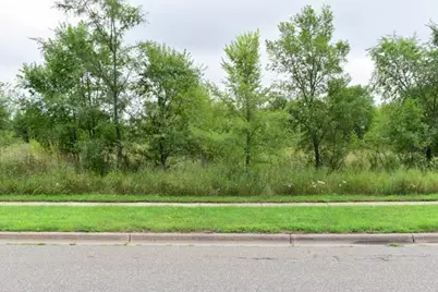 1406 23rd Street NE, Saint Cloud, MN 56304 - Photo 1