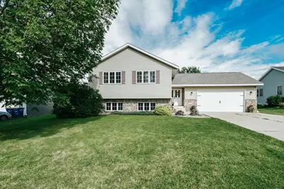 410 8th Street, Goodhue, MN 55027 - Photo 1