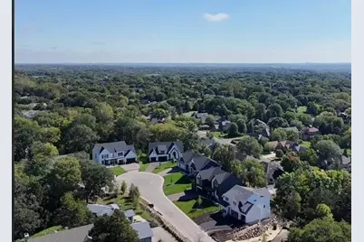 11184 Johnson Ridge, Eden Prairie, MN 55347 - Photo 3