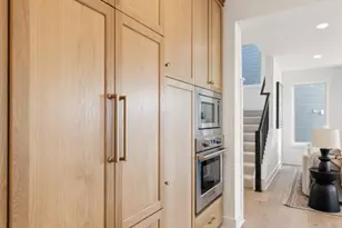 11184 Johnson Ridge, Eden Prairie, MN 55347 - Photo 13