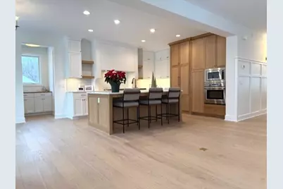 11184 Johnson Ridge, Eden Prairie, MN 55347 - Photo 7