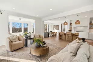 11184 Johnson Ridge, Eden Prairie, MN 55347 - Photo 5