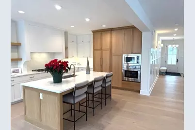 11184 Johnson Ridge, Eden Prairie, MN 55347 - Photo 9