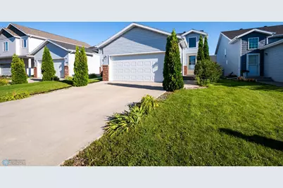 4767 Spencer Lane S, Fargo, ND 58104 - Photo 1