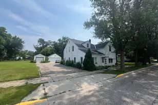 411 Elm St, Alexandria, MN 56308 - Photo 1