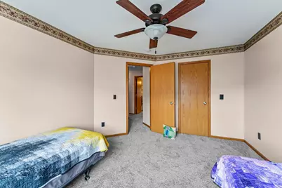 315 Roosevelt Street S #B, Cambridge, MN 55008 - Photo 17