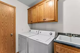 315 Roosevelt St S, Cambridge, MN 55008 - Photo 11