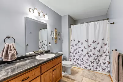 315 Roosevelt Street S #B, Cambridge, MN 55008 - Photo 15