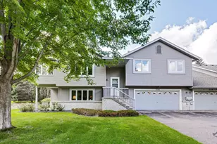 2556 Sumac Cir, White Bear Lake, MN 55110 - Photo 1