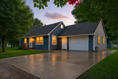 420 1st Street SW, New Richland, MN 56072 - Photo 1