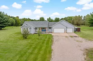 11331 Lakeview Heights Rd, Pine City, MN 55063 - Photo 5