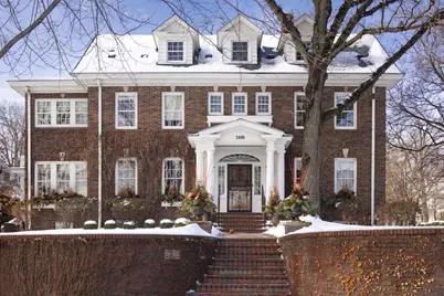 2400 W Lake Of The Isles Parkway, Minneapolis, MN 55405 - Photo 1