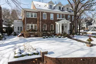 2400 W Lake of the Isles Pkwy, Minneapolis, MN 55405 - Photo 61