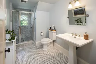 2400 W Lake of the Isles Pkwy, Minneapolis, MN 55405 - Photo 41