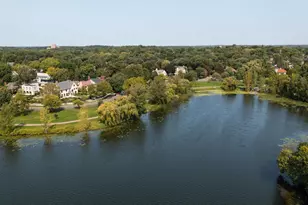 2400 W Lake of the Isles Pkwy, Minneapolis, MN 55405 - Photo 57