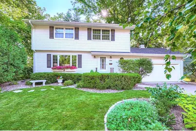 3026 Idaho Avenue N, Crystal, MN 55427 - Photo 1