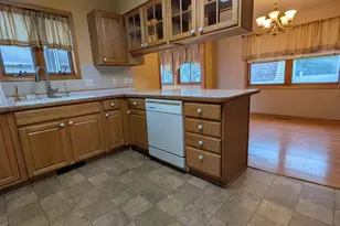 1626 Keystone Dr, Albert Lea, MN 56007 - Photo 9