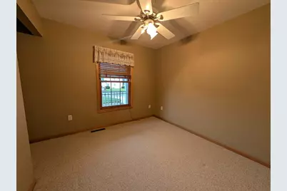 1626 Keystone Drive, Albert Lea, MN 56007 - Photo 17