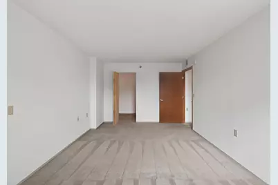 6615 Lake Shore Drive S #302, Richfield, MN 55423 - Photo 13