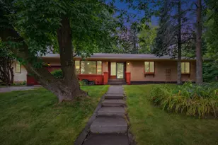 2015 E 3rd St, Duluth, MN 55812 - Photo 1