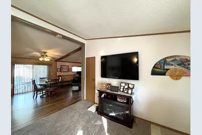 517 Locust Avenue, Marshall, MN 56258 - Photo 13