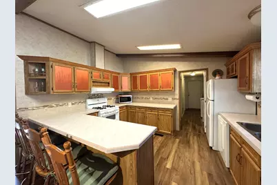 517 Locust Avenue, Marshall, MN 56258 - Photo 15