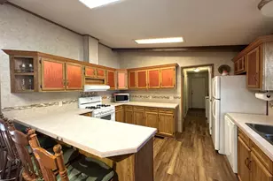 517 Locust Ave, Marshall, MN 56258 - Photo 15