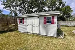 517 Locust Ave, Marshall, MN 56258 - Photo 29