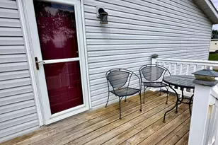 517 Locust Ave, Marshall, MN 56258 - Photo 5