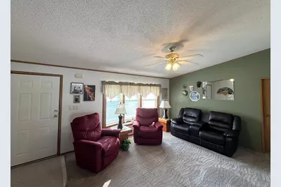 517 Locust Avenue, Marshall, MN 56258 - Photo 11