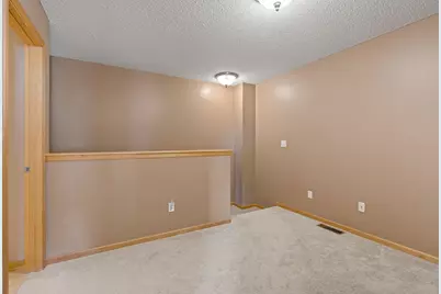 7509 Parkridge Way, Savage, MN 55378 - Photo 17