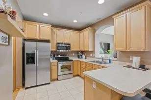 7509 Parkridge Way, Savage, MN 55378 - Photo 9