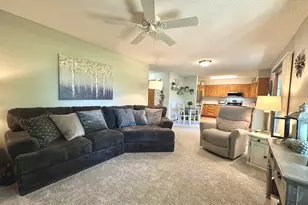 1015 Pershing Blvd, Worthington, MN 56187 - Photo 19