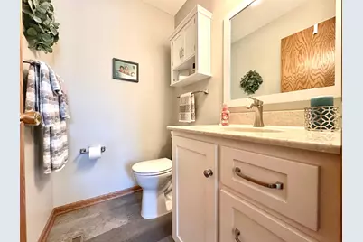 1015 Pershing Boulevard, Worthington, MN 56187 - Photo 27