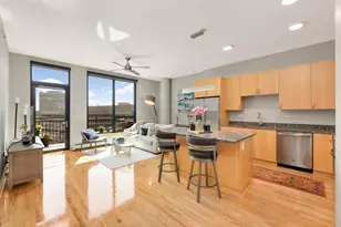 1240 S 2nd St, Minneapolis, MN 55415 - Photo 1