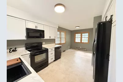 1202 N 5th Street, Montevideo, MN 56265 - Photo 7