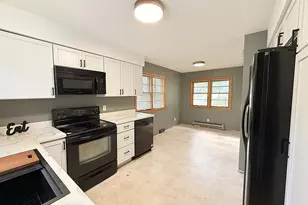 1202 N 5th St, Montevideo, MN 56265 - Photo 7