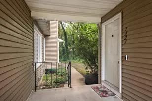 7321 Woodstock Curv, Bloomington, MN 55438 - Photo 3