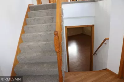 622 S 10th Street S, Sartell, MN 56377 - Photo 9