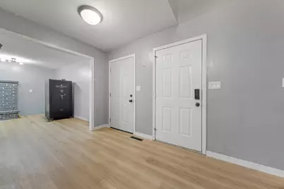 4406 Newcastle Lane NW, Rochester, MN 55901 - Photo 5