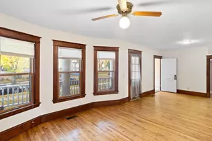 2015 Pleasant Ave, Minneapolis, MN 55404 - Photo 17