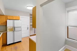 2015 Pleasant Ave, Minneapolis, MN 55404 - Photo 47