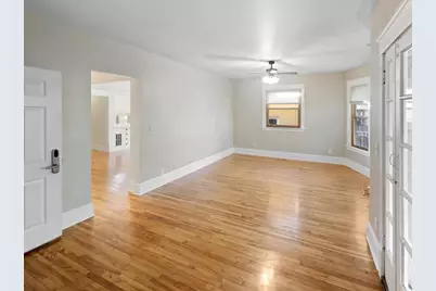 2015 Pleasant Avenue, Minneapolis, MN 55404 - Photo 43