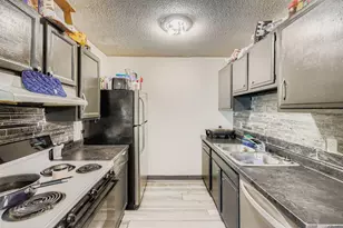 2169 Glenridge Ave, Saint Paul, MN 55119 - Photo 3