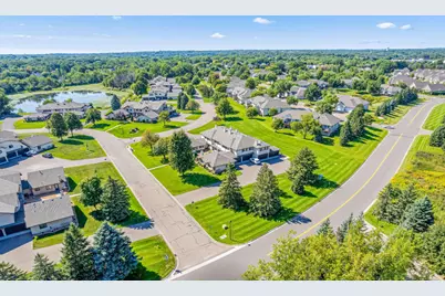 9905 55th Avenue N #4, Plymouth, MN 55442 - Photo 1