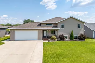 1316 Barrette St, Crookston, MN 56716 - Photo 1