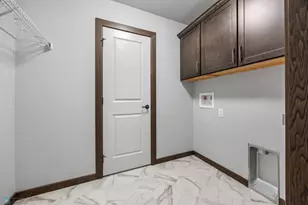 6270 21st St S, Fargo, ND 58104 - Photo 23