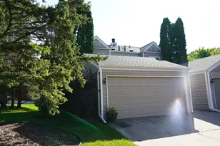 4199 Knob Cir, Eagan, MN 55122 - Photo 3