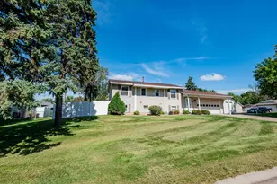 8390 81st St S, Cottage Grove, MN 55016 - Photo 1