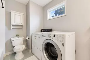 10610 Humboldt Ave S, Bloomington, MN 55431 - Photo 29